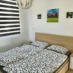 شقة Seeblick بودينسدورف